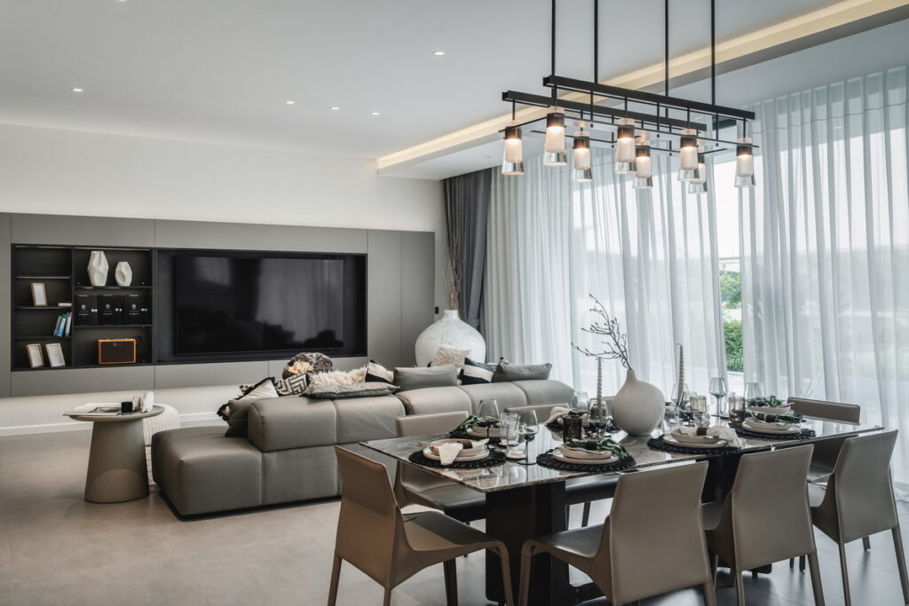 Clover Residence